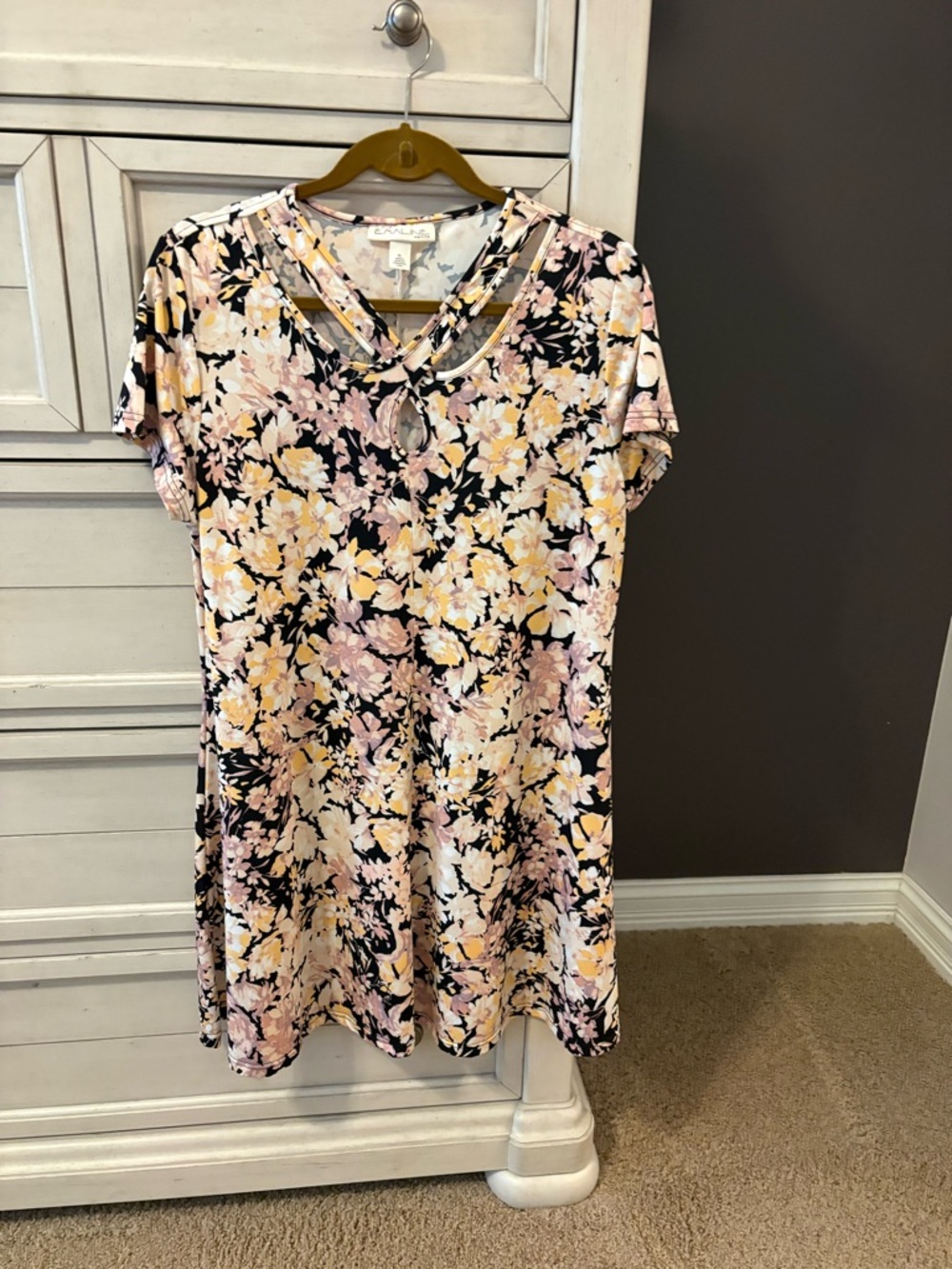 Floral Cutout V-Neck Short Sleeve Dress - Black, Pink & Yellow